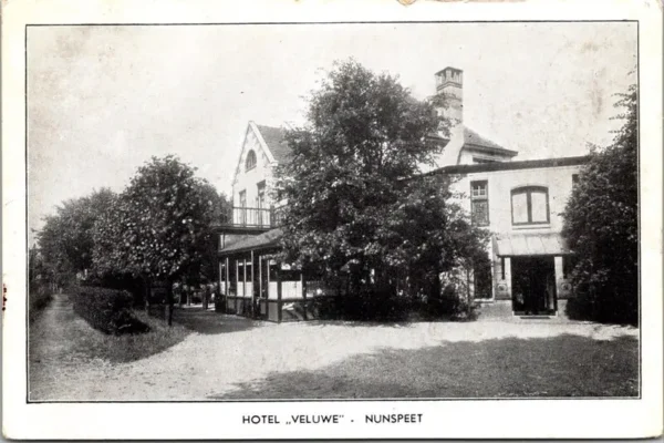 Nunspeet, Hotel 'Veluwe' (GD)