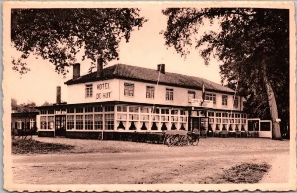 Vught, Hotel 'de Hut' 1954 (NB)