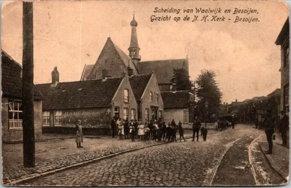 Scheiding tussen Waalwijk en Besoijen, gezicht op Kerk (NB)