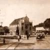 R.K. Kerk en Pastorie te Malang, Street view, Indonesië 1923