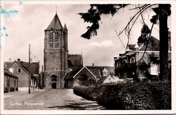 Geffen, Molenstraat 1954 (NB)
