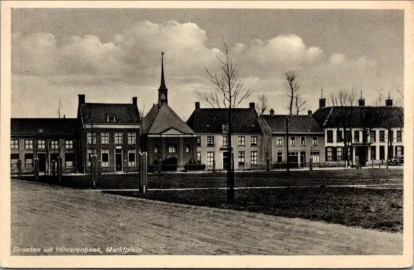 Groeten uit Hilvarenbeek, Marktplein 1935 (NB)