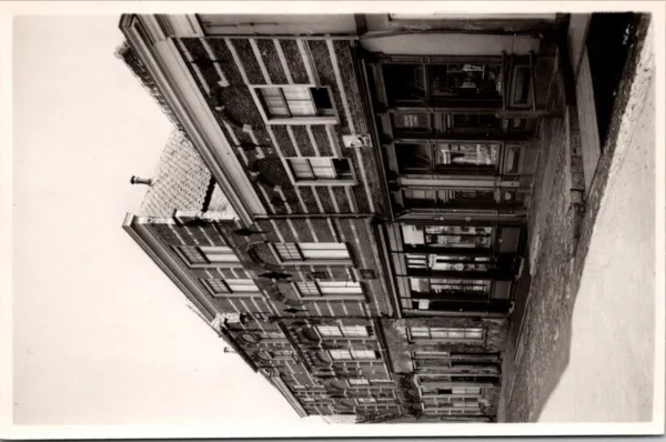 Woudrichem, Oude Gevels 1946 (NB)