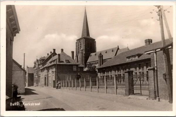 Bakel, Kerkstraat 1942 (NB)